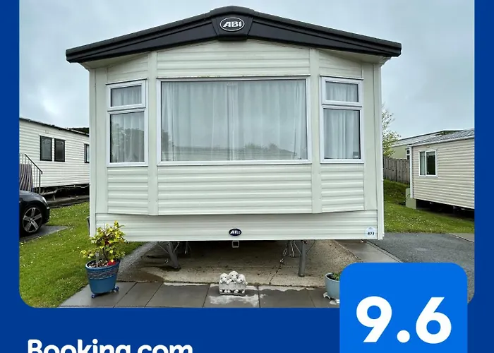 Delightful 2 Bedroom Caravan, Pencnwc, New Quay